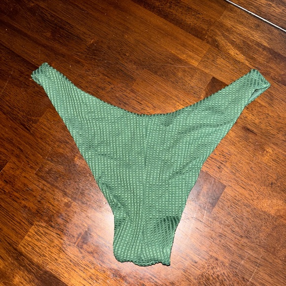 Aerie cheekier bikini bottom - Picture 3 of 4